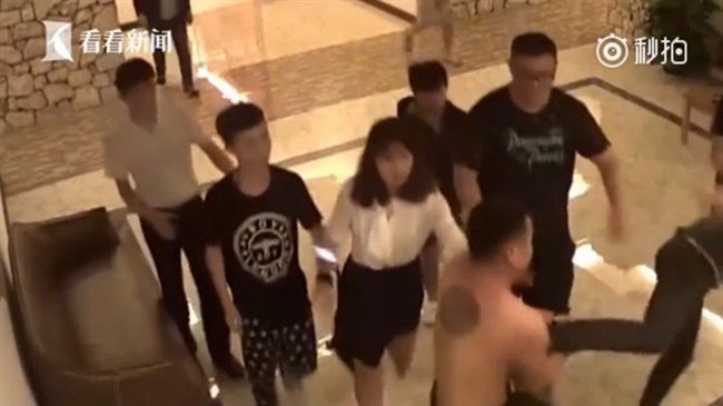 情侶飯店內恩愛　竟演變為鬥毆事件！