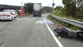 苗栗,輾斃,車禍,慈父,腦麻女（圖／翻攝畫面）