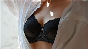 胸罩,內衣,半裸（圖／翻攝自Pixabay）