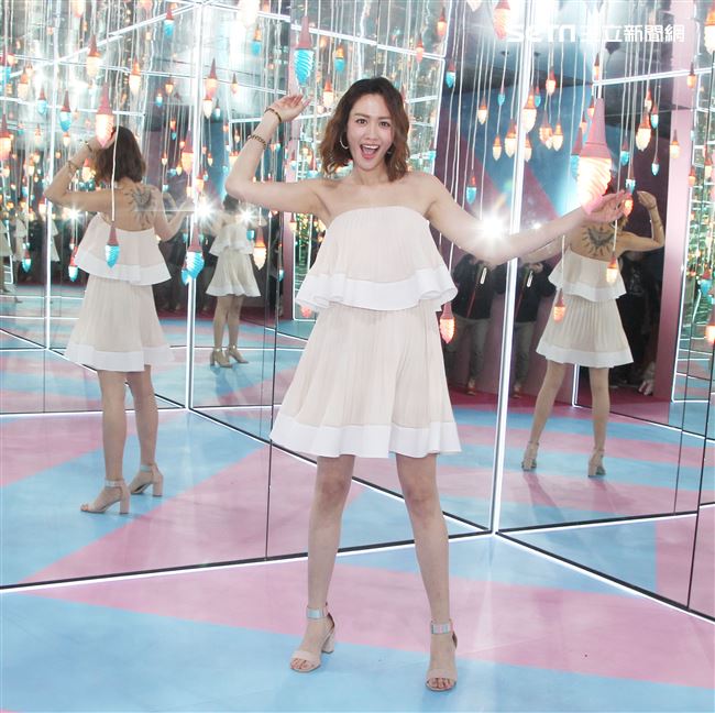 實力派歌手黃莉LUji，五月於Legacy舉辦首場讚聲新歌演唱會，戒酒3個快破戒竟靠吃冰療癒。（記者邱榮吉/攝影）