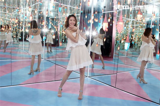 實力派歌手黃莉LUji，五月於Legacy舉辦首場讚聲新歌演唱會，戒酒3個快破戒竟靠吃冰療癒。（記者邱榮吉/攝影）