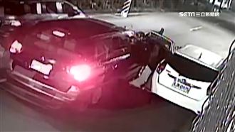 夫婦下車抱子遭酒駕撞…驚悚瞬間曝光