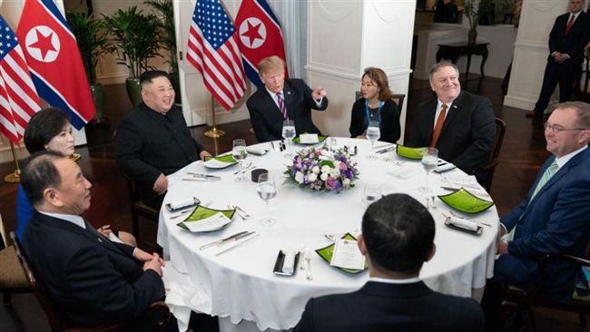 川金二會晚宴　大啖泡菜鮮蝦和牛排