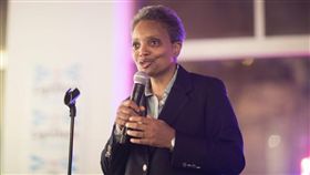 芝加哥選舉！選民支持萊特夫特　有望成為首位非裔女市長（圖／翻攝自Lori Lightfoot Twitter）