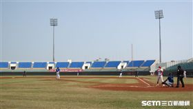 ▲富邦悍將外國人投手Henry Sosa（索沙）春訓在斗六面對KIA虎。（圖／記者蕭保祥攝影）