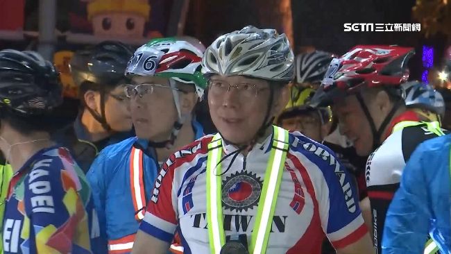 柯P一日雙城偷吃步　柯粉狂喊選總統