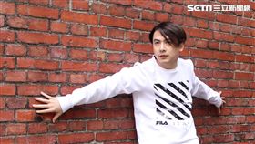 專訪V.K克。（記者邱榮吉/攝影）