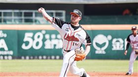 ▲統一獅新外國人投手Austin Bibens-Dirkx（奧斯丁）春訓練習賽首度亮相。（圖／統一獅球團提供）