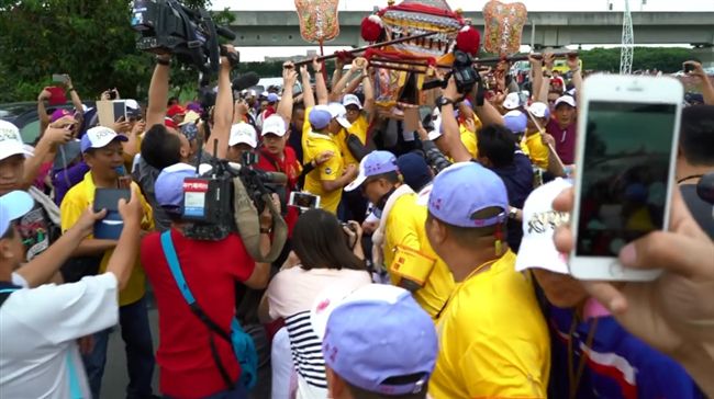 遭撞癱男求鑽轎　大甲媽這舉動母淚崩