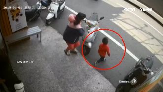 男童衝馬路害摔車　騎士：家長沒道歉