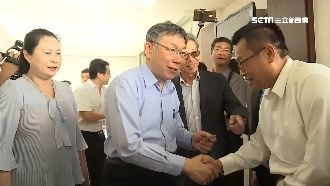 柯文哲高屏測水溫　趴趴走不見韓國瑜