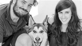 火災,公寓,哈士奇,鄰居,疏散,美國,紐約,情侶,叫醒　圖／翻攝自Quinn Demarest臉書