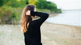 （圖／Pexels）女性,黑衣