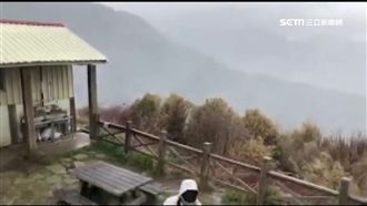 下雪了！水氣足雪山暖冬飄「3月雪」