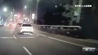 失控爆衝4連撞！吸毒男下車還打人
