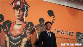 高志綱引退記者會。（圖／記者王怡翔攝影）