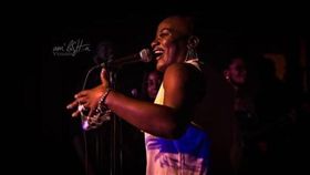 珍妮絲（Janice Freeman）,麥莉希拉（Miley Cyrus）／IG