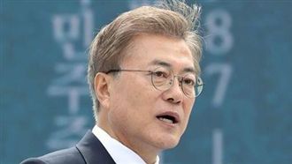 聖母院火災　文在寅：全人類一大損失