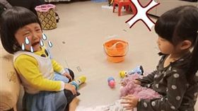 （圖／翻攝自爆怨公社）小鳥,貼紙,姊妹,惹哭