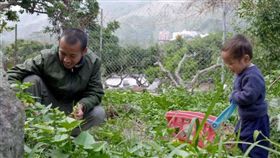 高材生隱居13年！沒買過新衣…全家3口月花7千
圖／翻攝自臉書「一条 YIT」