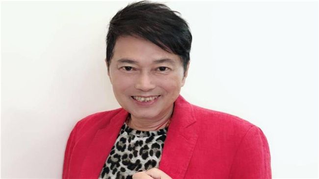 不慎擦撞公車！資深藝人驚傳車禍