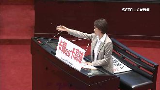 黃昭順要國旗　網酸：打給謝龍介要啊