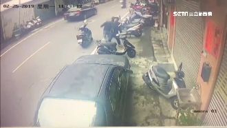 毒蟲借嘸錢大鬧…波麗士大外割KO！