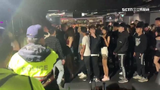 分局長帶隊突襲夜店　竟尋獲1失蹤女