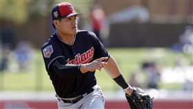 ▲張育成6日對白襪的熱身賽代打上場擊出帶有打點安打。（圖／美聯社／達志影像）