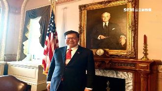 「白宮原來這麼大」鄭文燦po打卡照