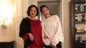 林青霞、吳依霖、髮型師、小孟老師。（圖／吳依霖臉書）