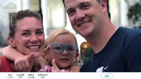 ▲Steven Wright一家人。（圖／取自萊特推特）