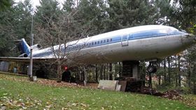 坎貝爾花310萬買下波音727改造成住宅。（圖／翻攝自airplanehome）