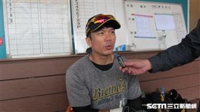 ▲中信兄弟球星周思齊受訪。（圖／記者蕭保祥攝影）