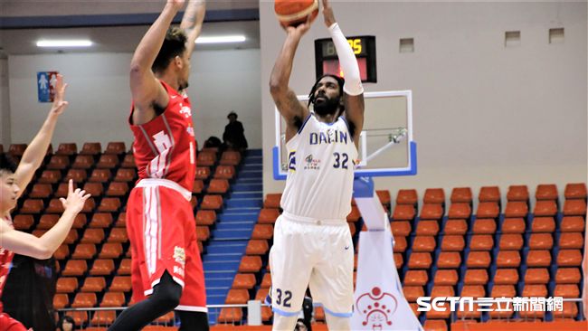 SBL／梅奧無法擋！3節就創大三元