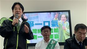 賴清德：民進黨去年大敗　習近平才肆無忌憚前行政院長賴清德（左）、台南市長黃偉哲（右）、民進黨台南市第2選區立委補選候選人郭國文（中）9日召開記者會，賴清德指出，民進黨去年大敗，中共總書記習近平才肆無忌憚，民進黨絕對會爭一口氣。中央社記者張榮祥台南攝　108年3月9日