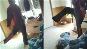 虐童,影片,日本,福岡,說謊,腳踹,教訓,教導,逮捕　圖／翻攝自推特