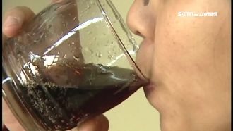 減肥狂喝無糖汽水　恐「傷心」害短命