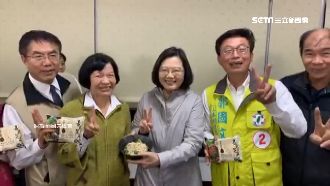 小英三度出馬　親下廚力挺郭國文