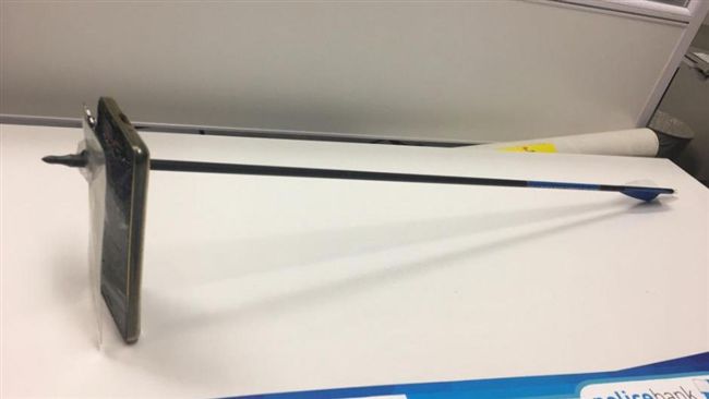 他遭射箭攻擊！手機「神救援」擋死劫