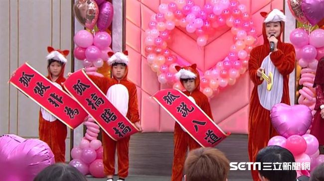 《炮仔聲》最鬧婚禮　妍熙原來怕蟑螂