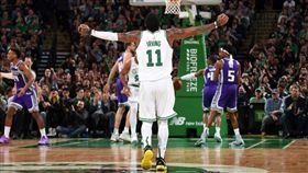 NBA／贏球！厄文5年來首獲大三元
NBA,波士頓塞爾提克,Kyrie Irving
翻攝自推特