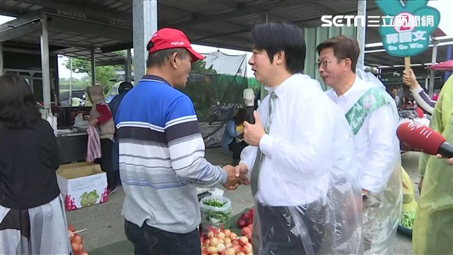 就挺郭國文！賴神不計形象化身叫賣哥