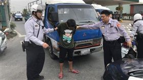高雄,鳳山,酒駕,偷竊,貨車,衛星定位