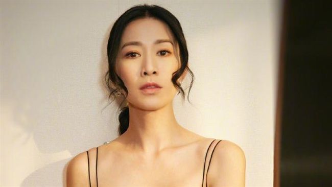 難忘舊愛？佘詩曼認關注八爺生子消息