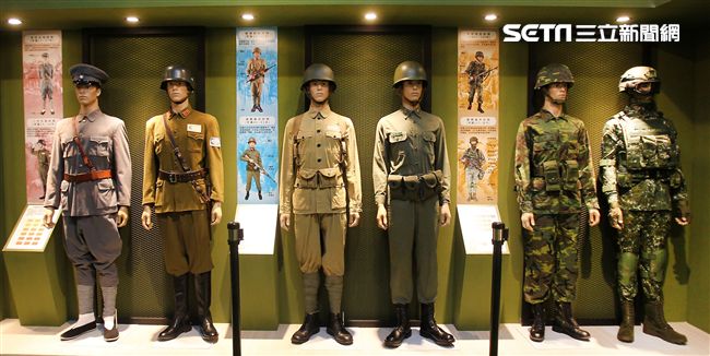 陸軍司令部舉辦「臨陣當先、步兵特展」活動，司令王信龍上將親臨主持。（記者邱榮吉/攝影）