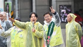 郭國文與賴清德,臉書