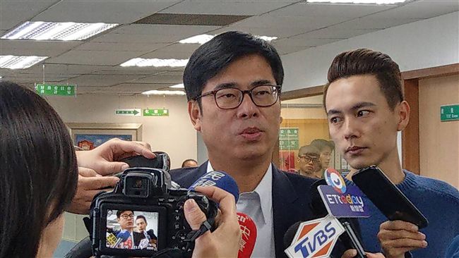 看藍營總統初選　邁：牌局已是相公