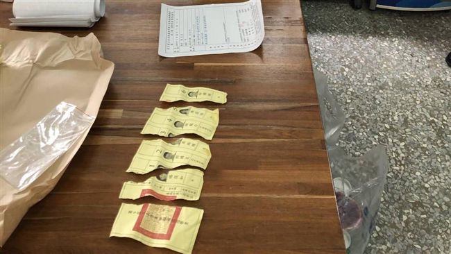老翁蓋錯章撕毀選票　5千元恐飛了
