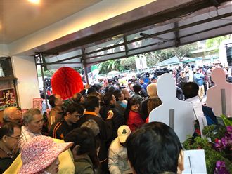 快訊／新北補選廝殺！余天總部大爆滿